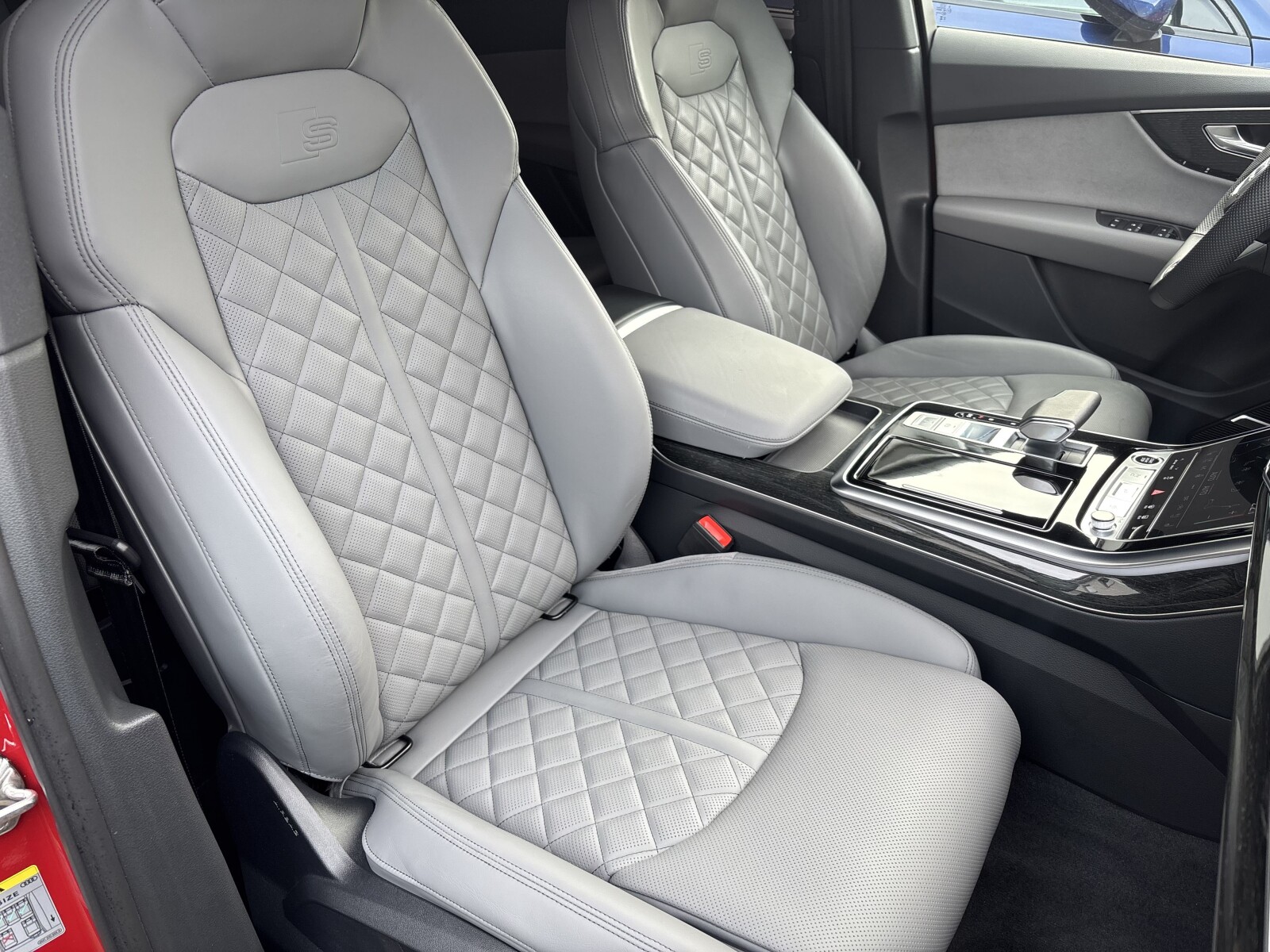 Audi Q7 - zdjęcie 38