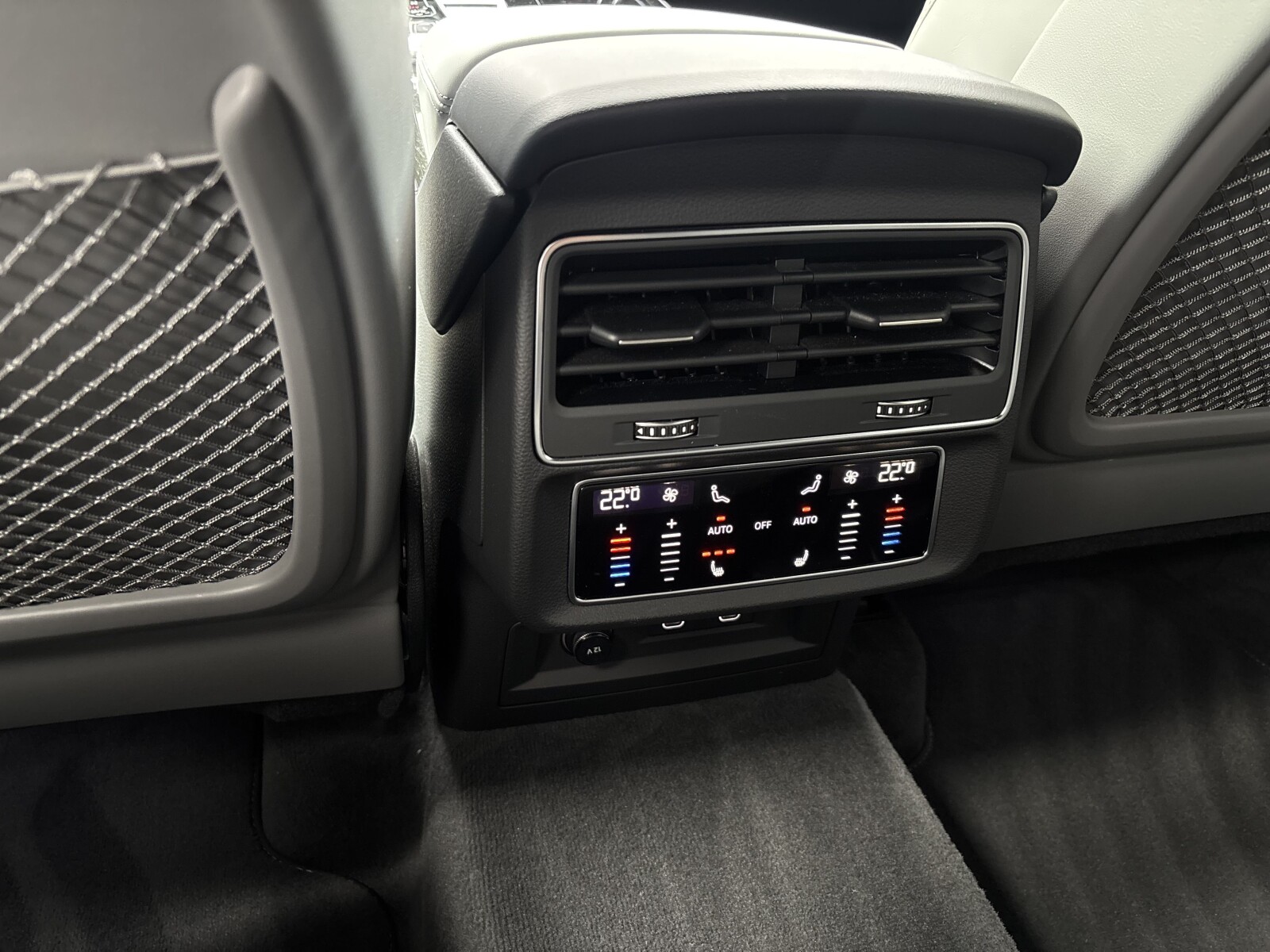 Audi Q7 - zdjęcie 34