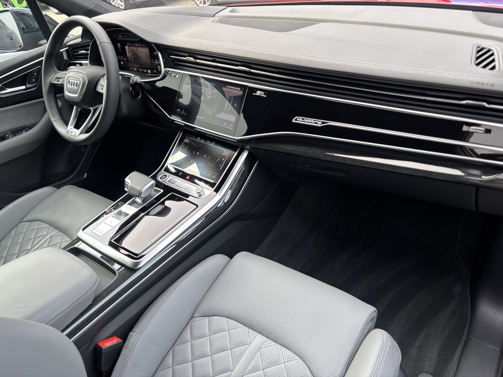 Audi Q7 - zdjęcie 39