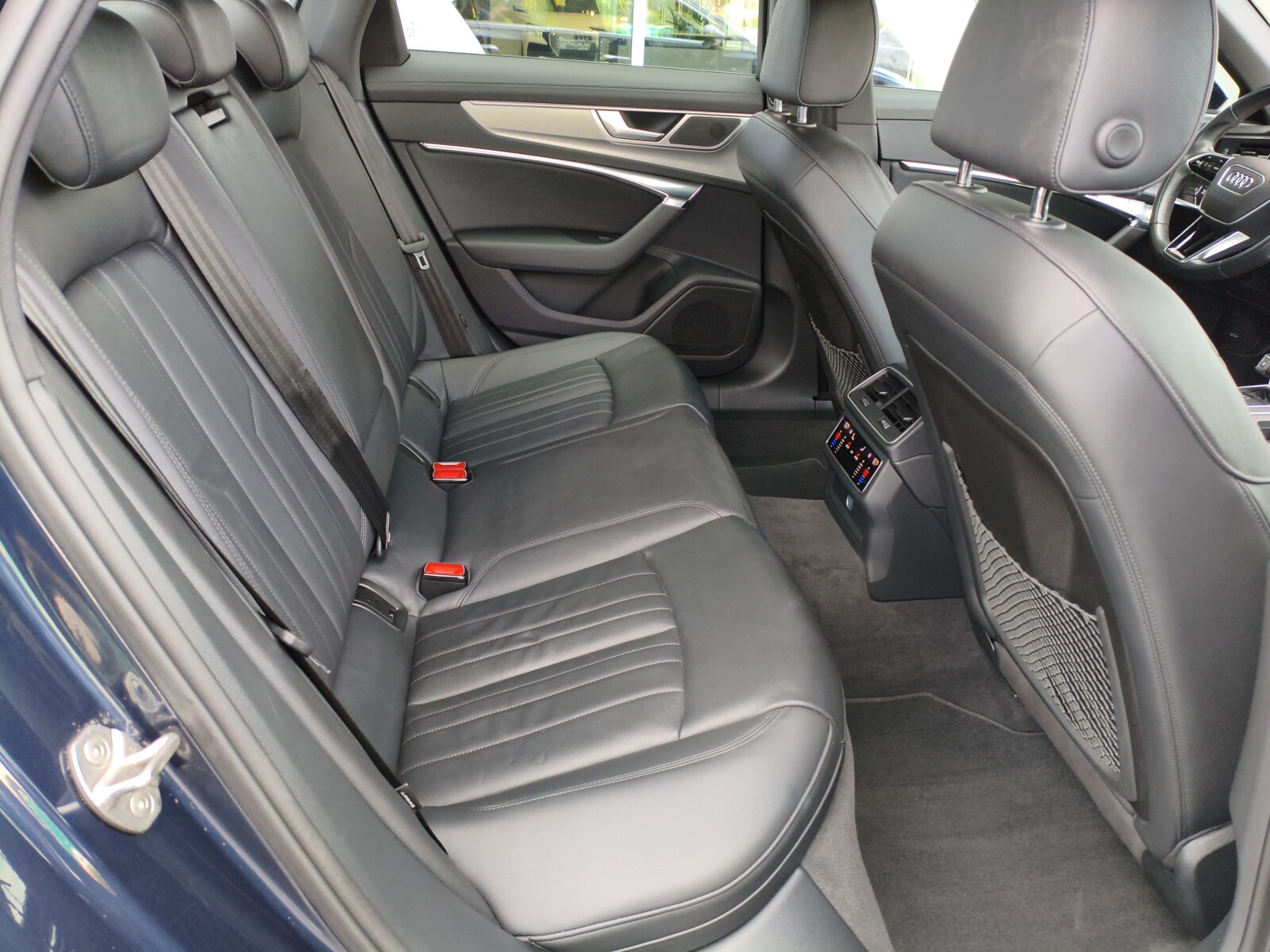 Audi A6 Limousine - zdjęcie 17