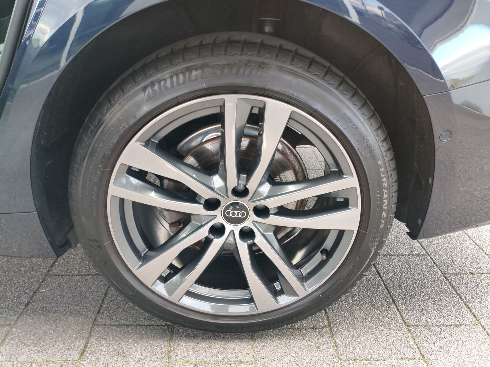 Audi A6 Limousine - zdjęcie 21