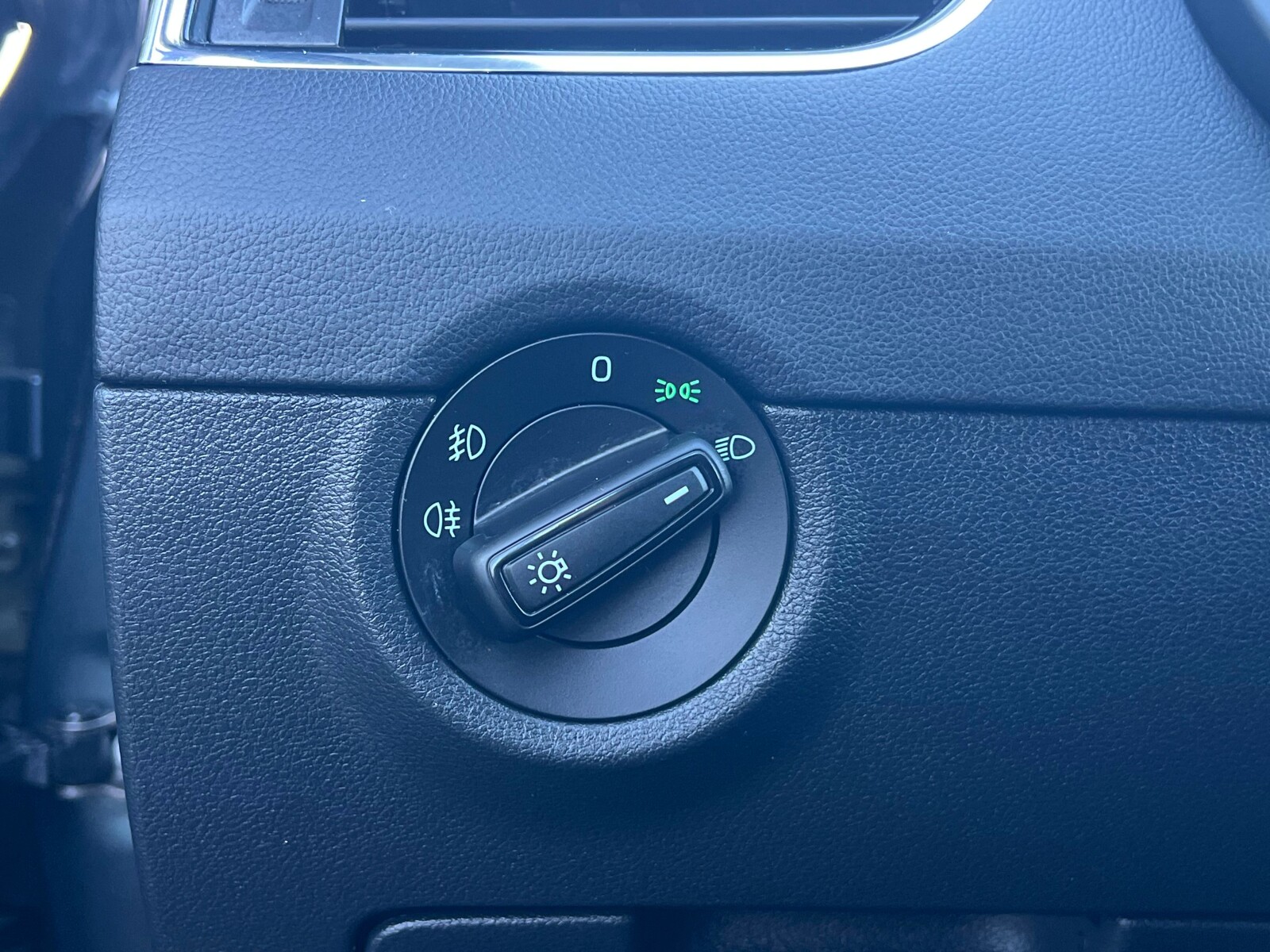 Škoda Octavia Combi - zdjęcie 23