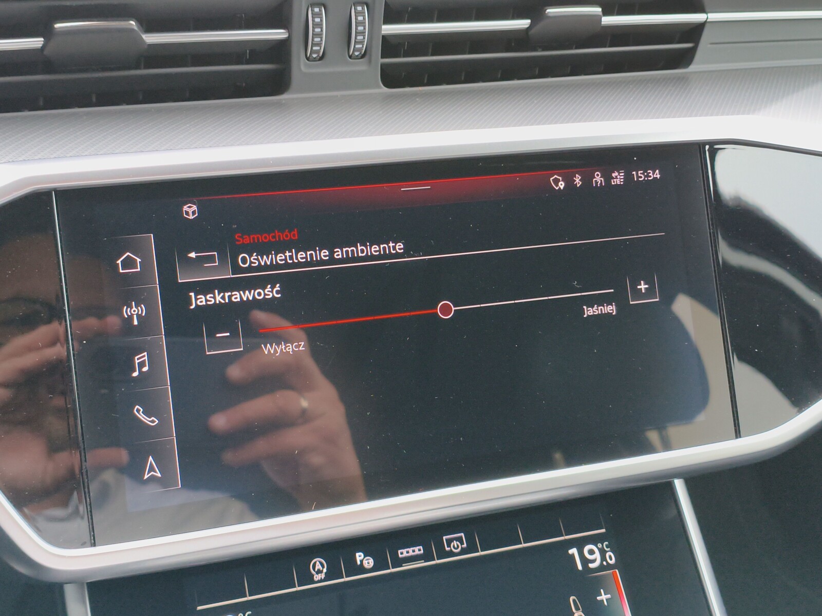 Audi A6 Avant - zdjęcie 33