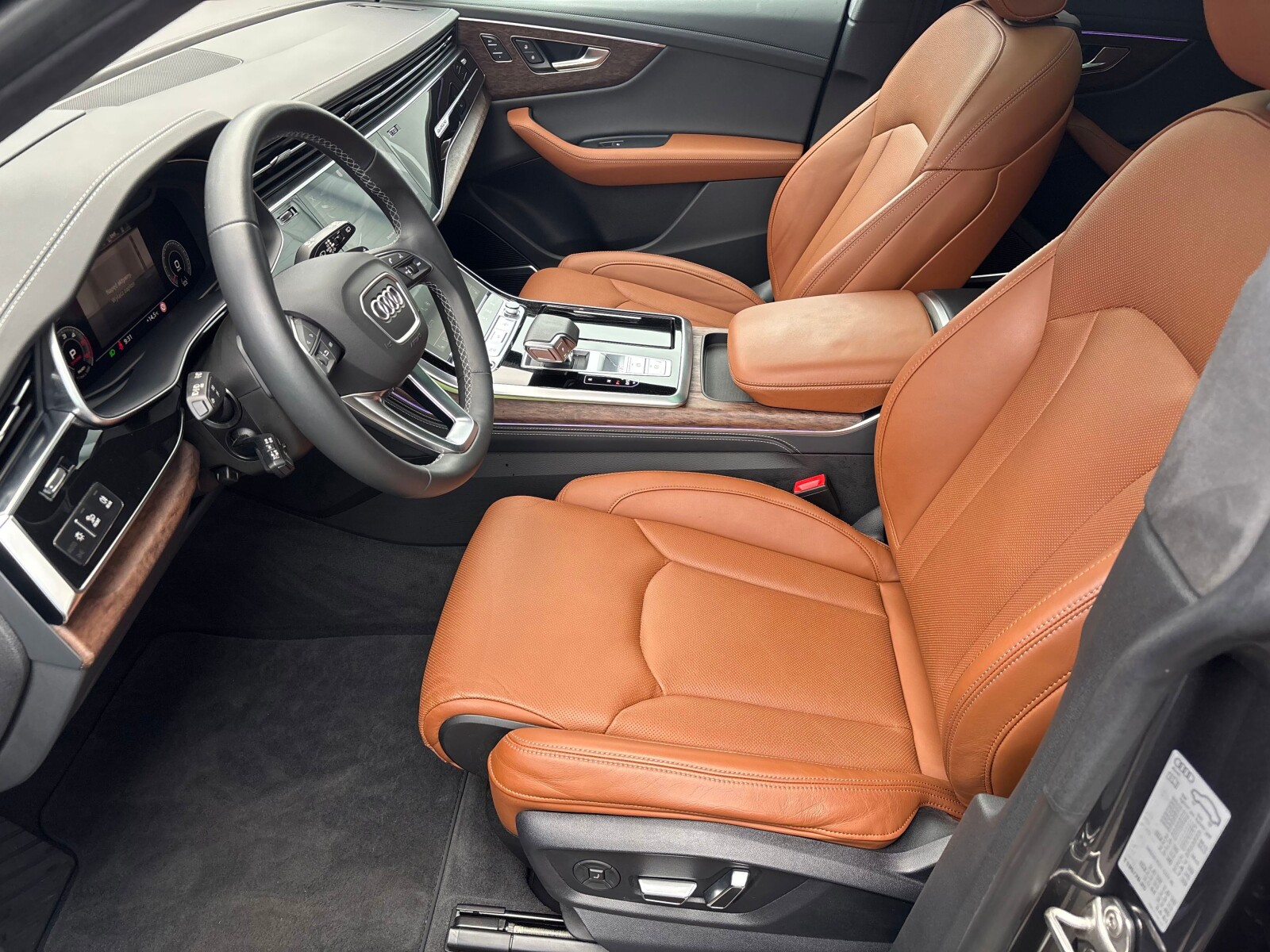 Audi Q8 - zdjęcie 16
