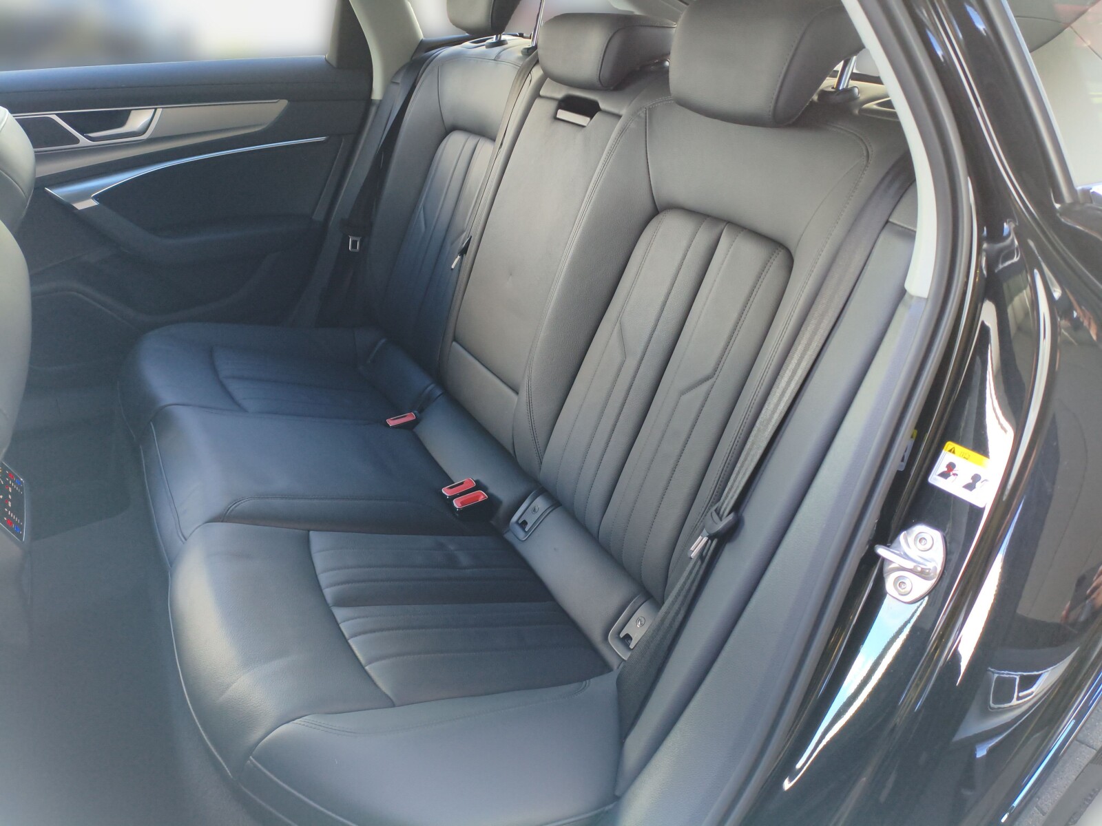 Audi A6 Avant - zdjęcie 12