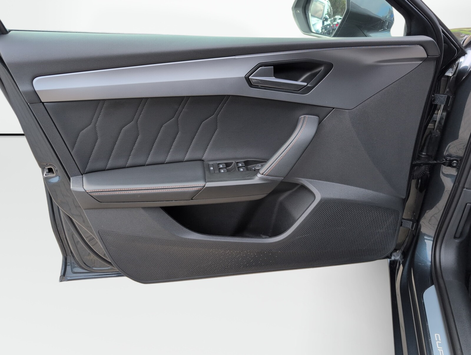 Cupra Leon Sportstourer - zdjęcie 19