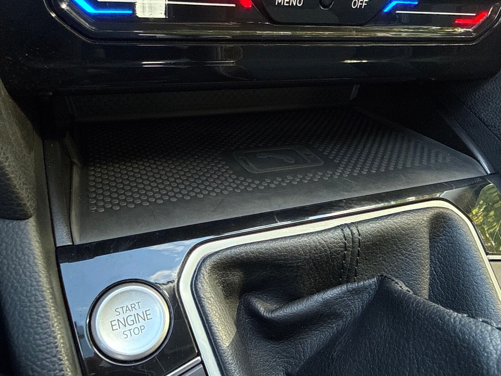 Volkswagen Passat - zdjęcie 23