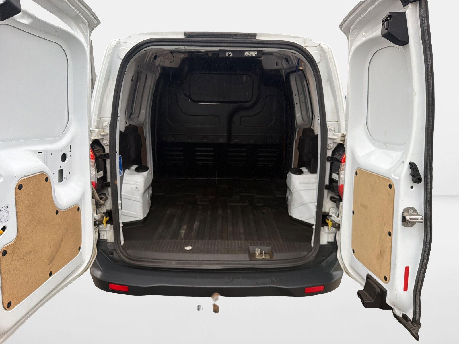 Ford Transit Courier - zdjęcie 20