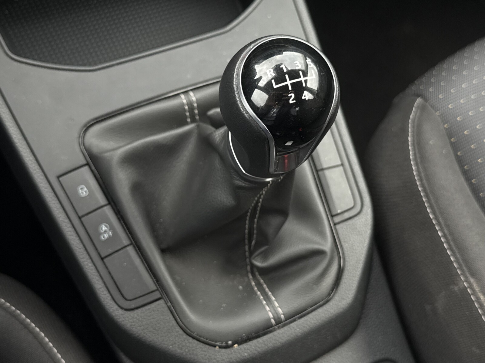 Seat Ibiza - zdjęcie 18