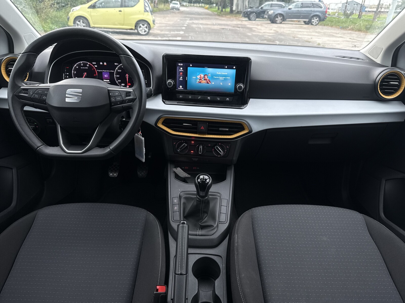 Seat Ibiza - zdjęcie 9