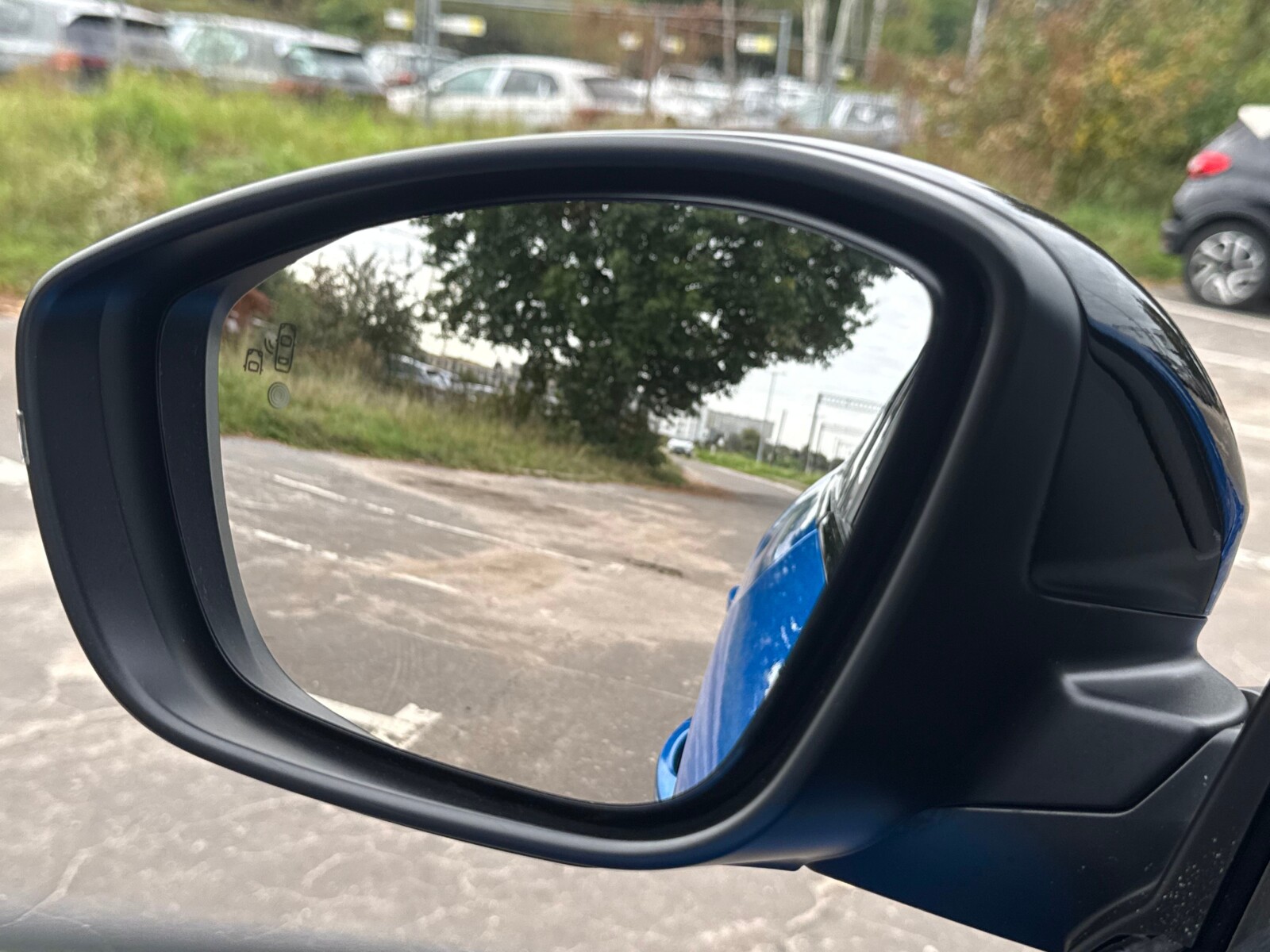 Peugeot 208 - zdjęcie 35