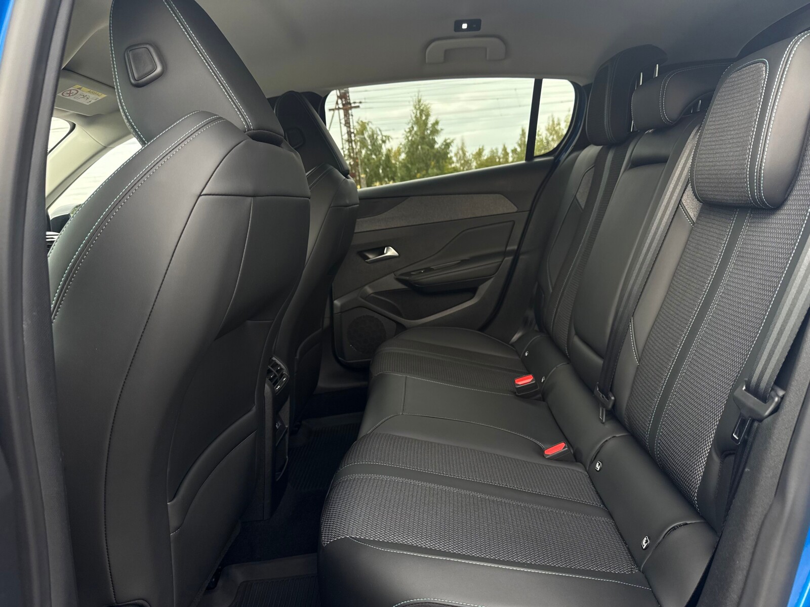 Peugeot 308 - zdjęcie 27