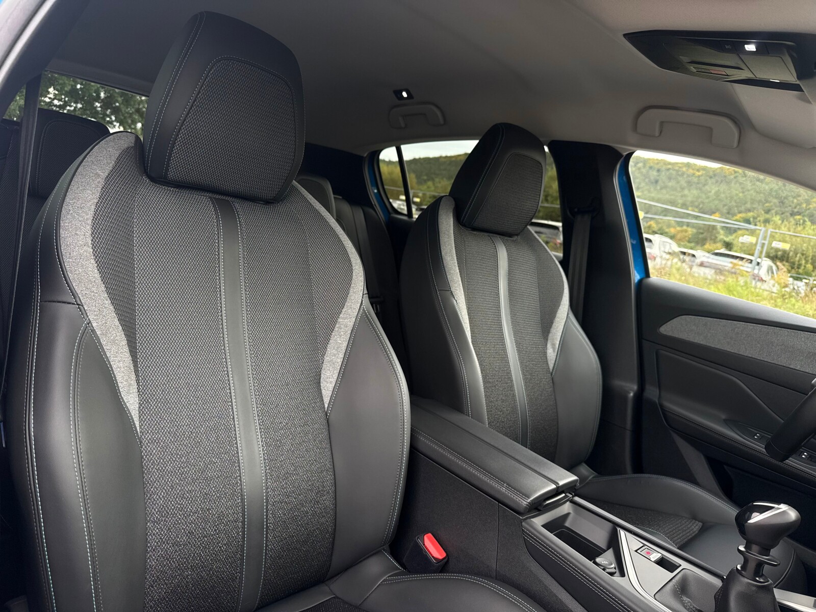 Peugeot 308 - zdjęcie 14