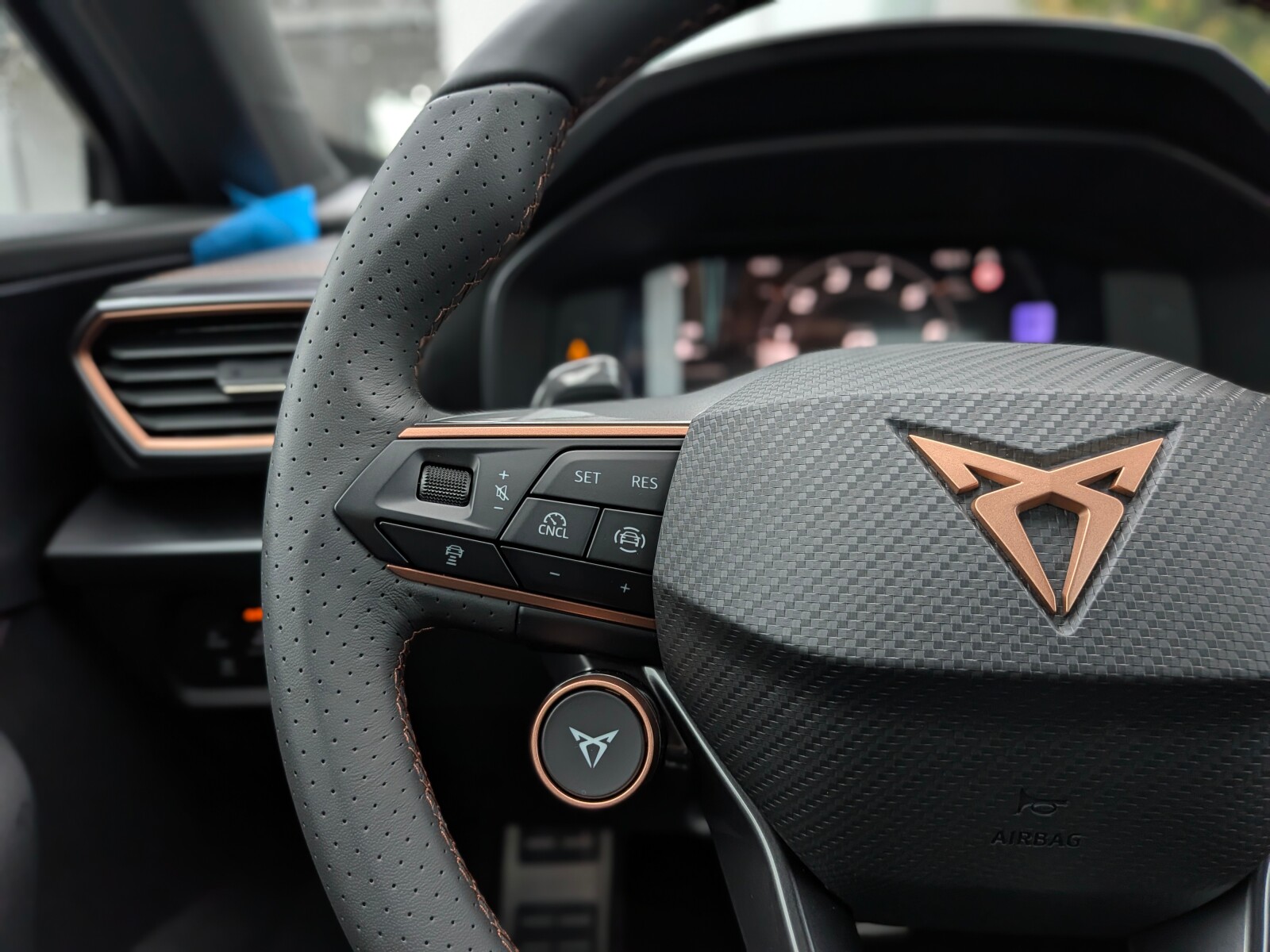 Cupra Formentor - zdjęcie 20