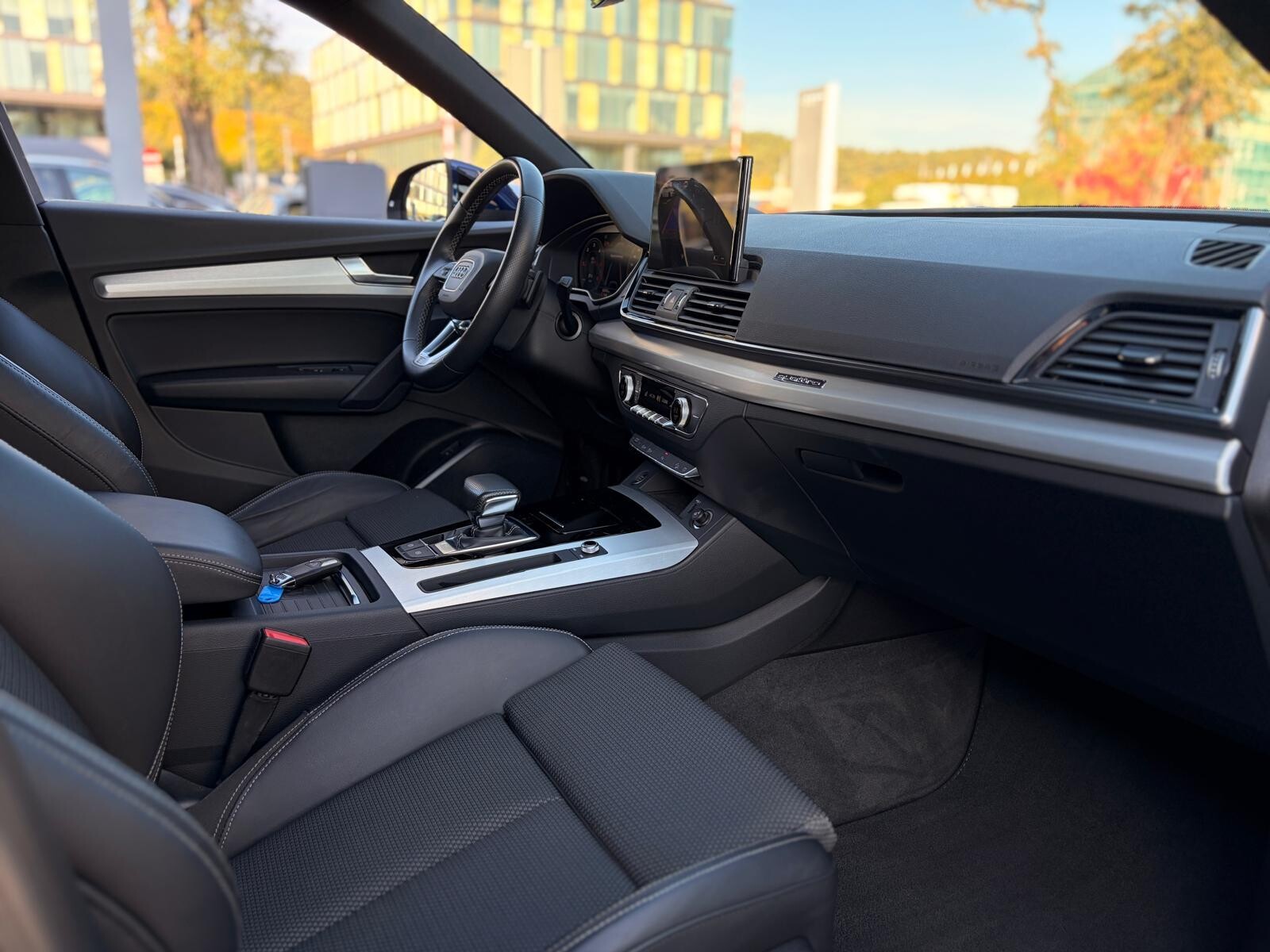 Audi Q5 - zdjęcie 22