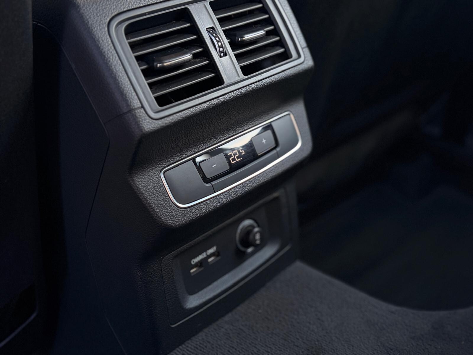 Audi Q5 - zdjęcie 18