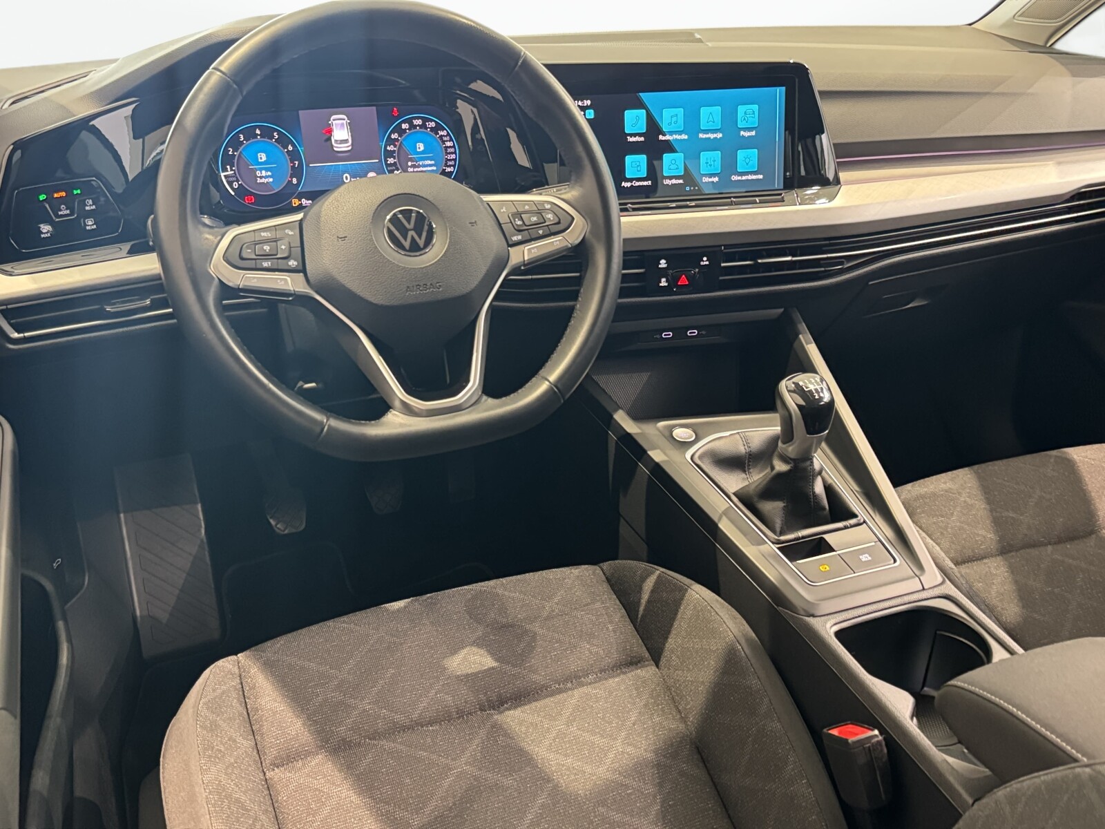 Volkswagen Golf - zdjęcie 14