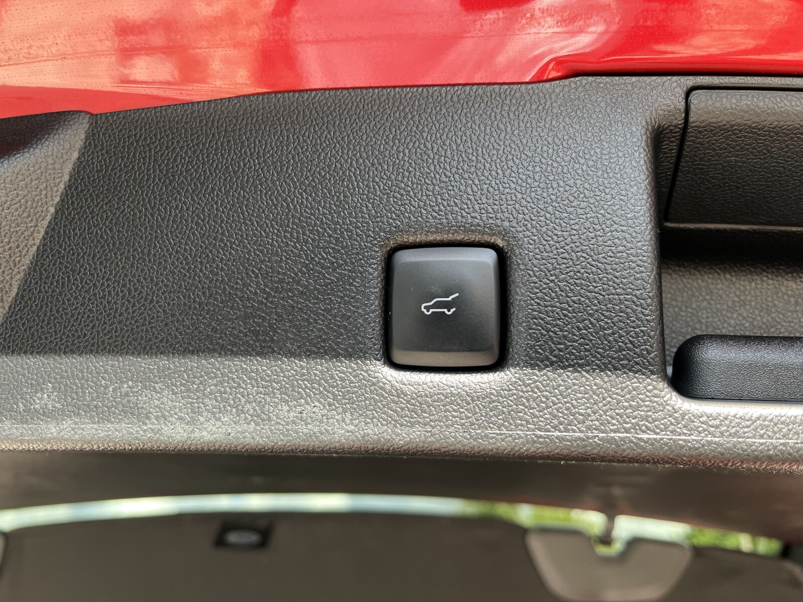 Ford Kuga - zdjęcie 18