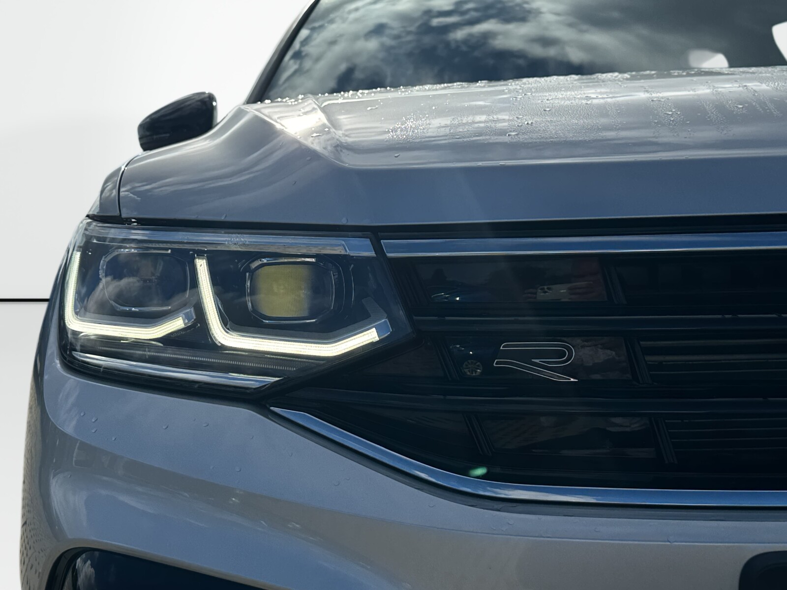 Volkswagen Tiguan - zdjęcie 37