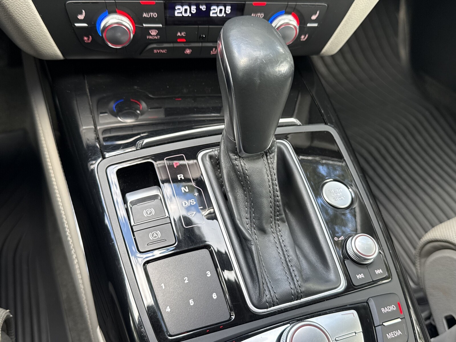 Audi A7 Sportback - zdjęcie 21
