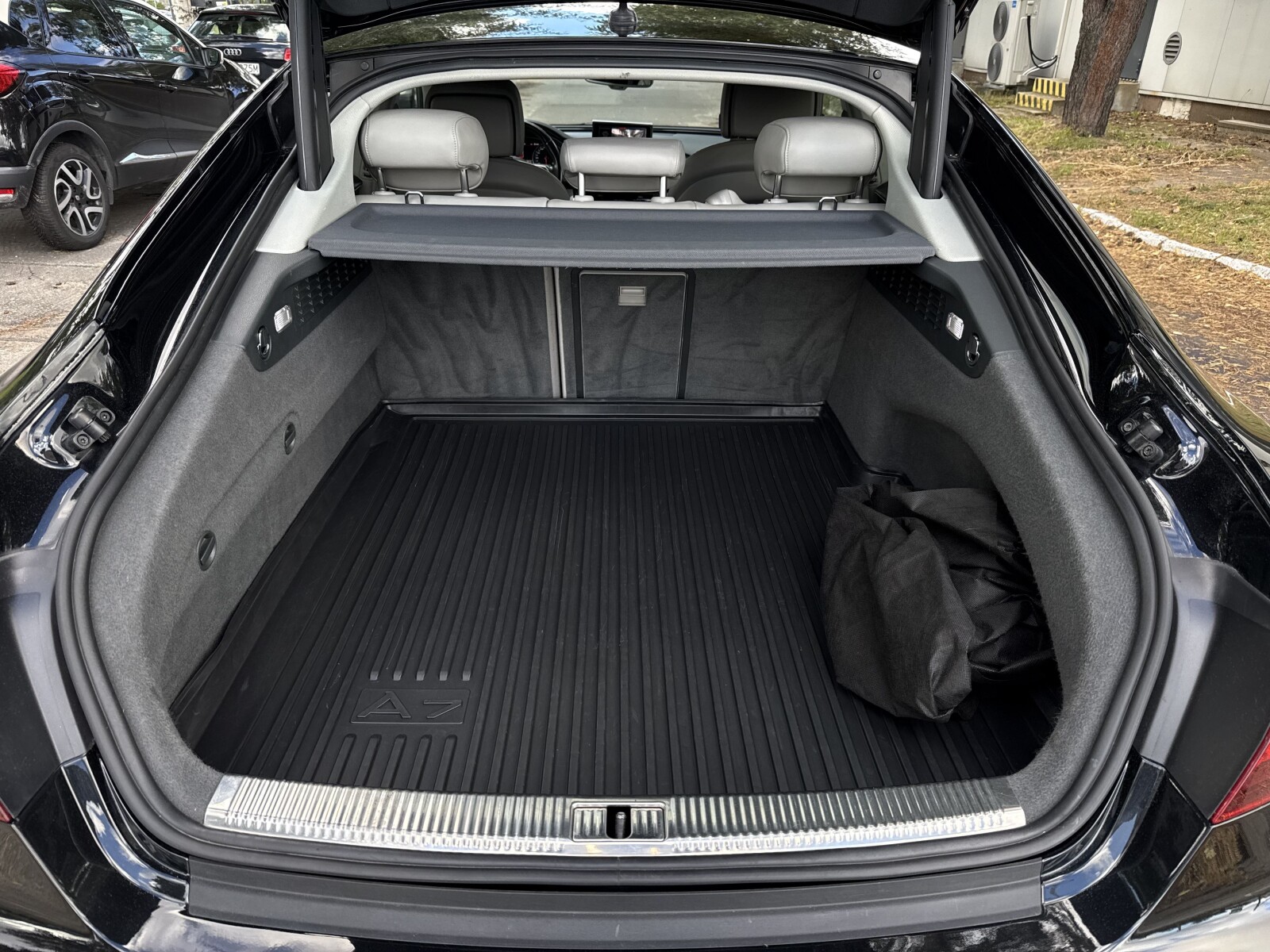 Audi A7 Sportback - zdjęcie 36