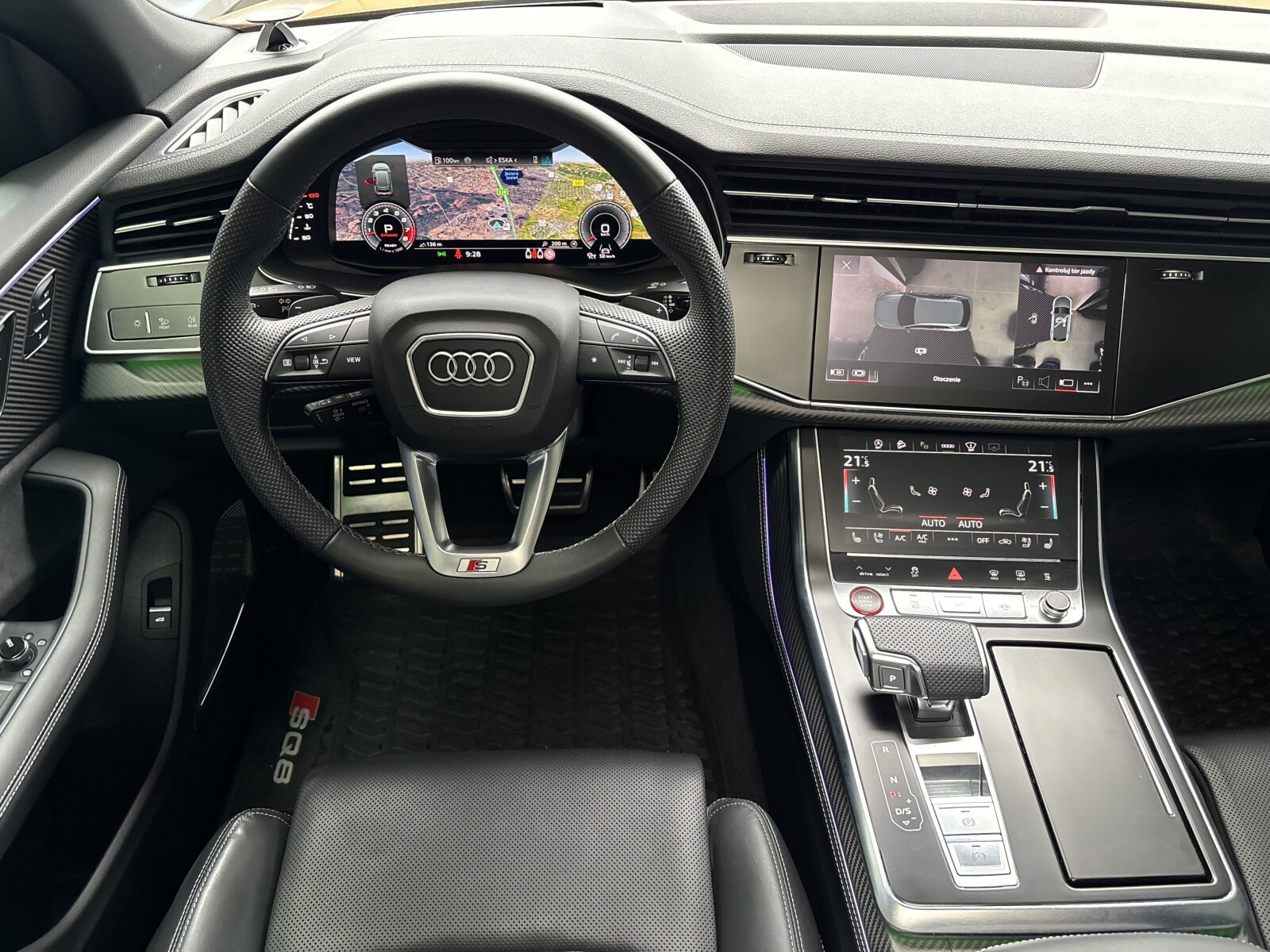 Audi SQ8 - zdjęcie 11