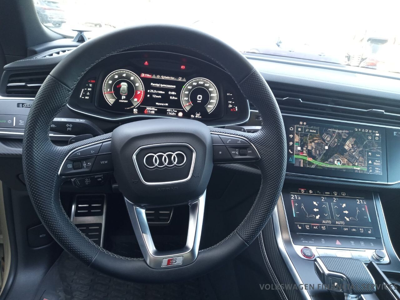Audi SQ8 - zdjęcie 9