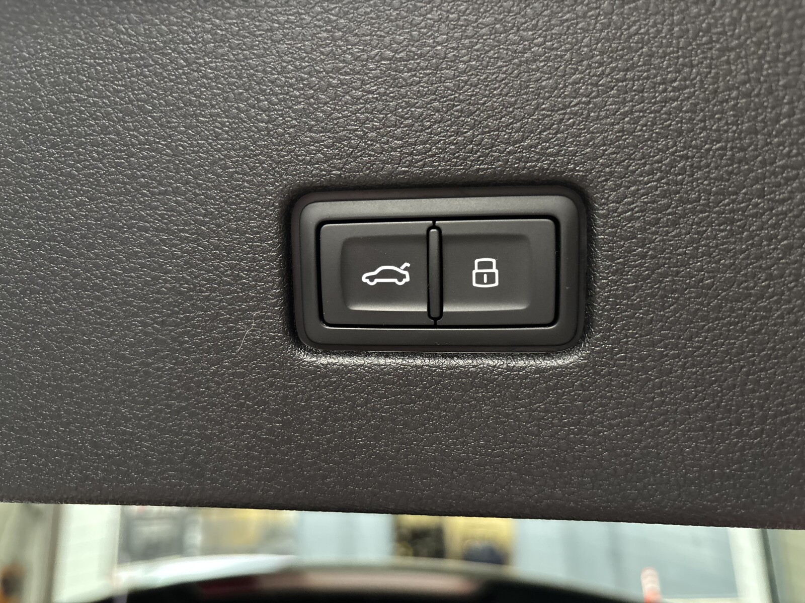 Audi SQ8 - zdjęcie 38