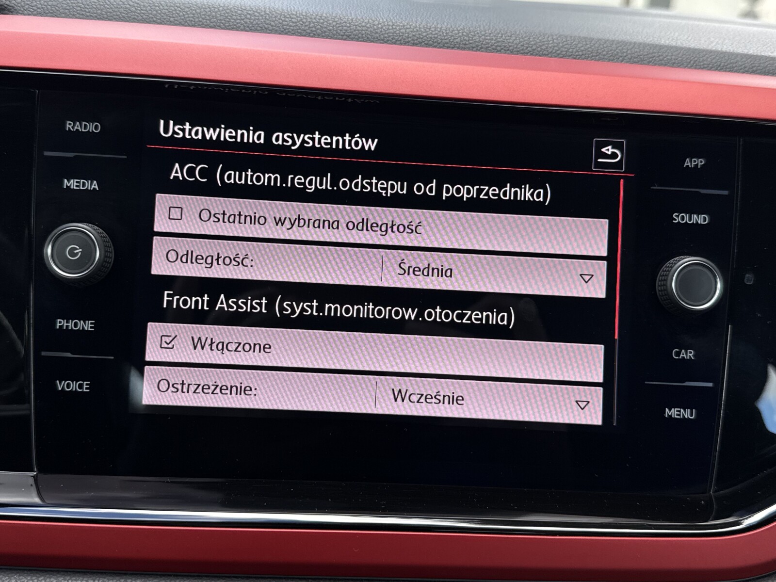 Volkswagen Polo - zdjęcie 25