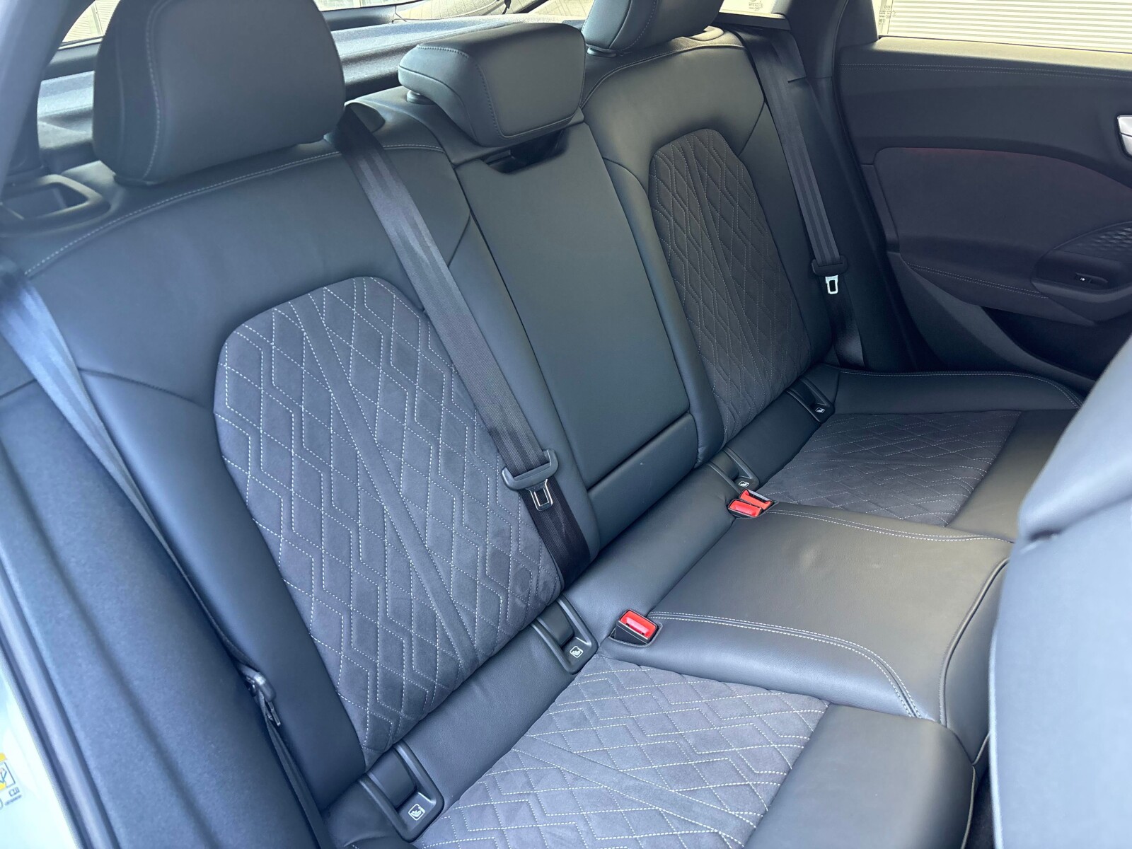 Audi S5 Limousine - zdjęcie 35