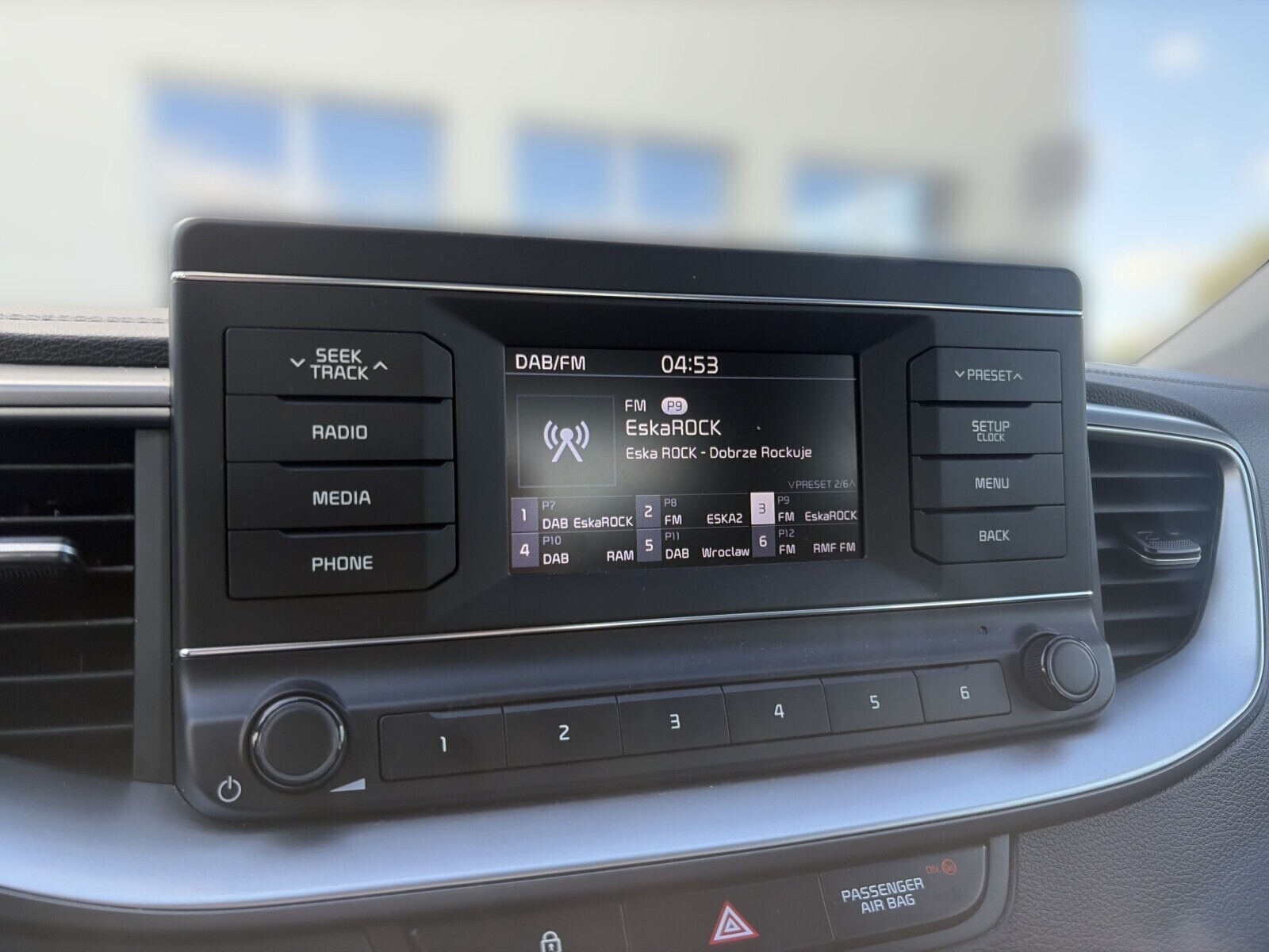 Kia Ceed - zdjęcie 21
