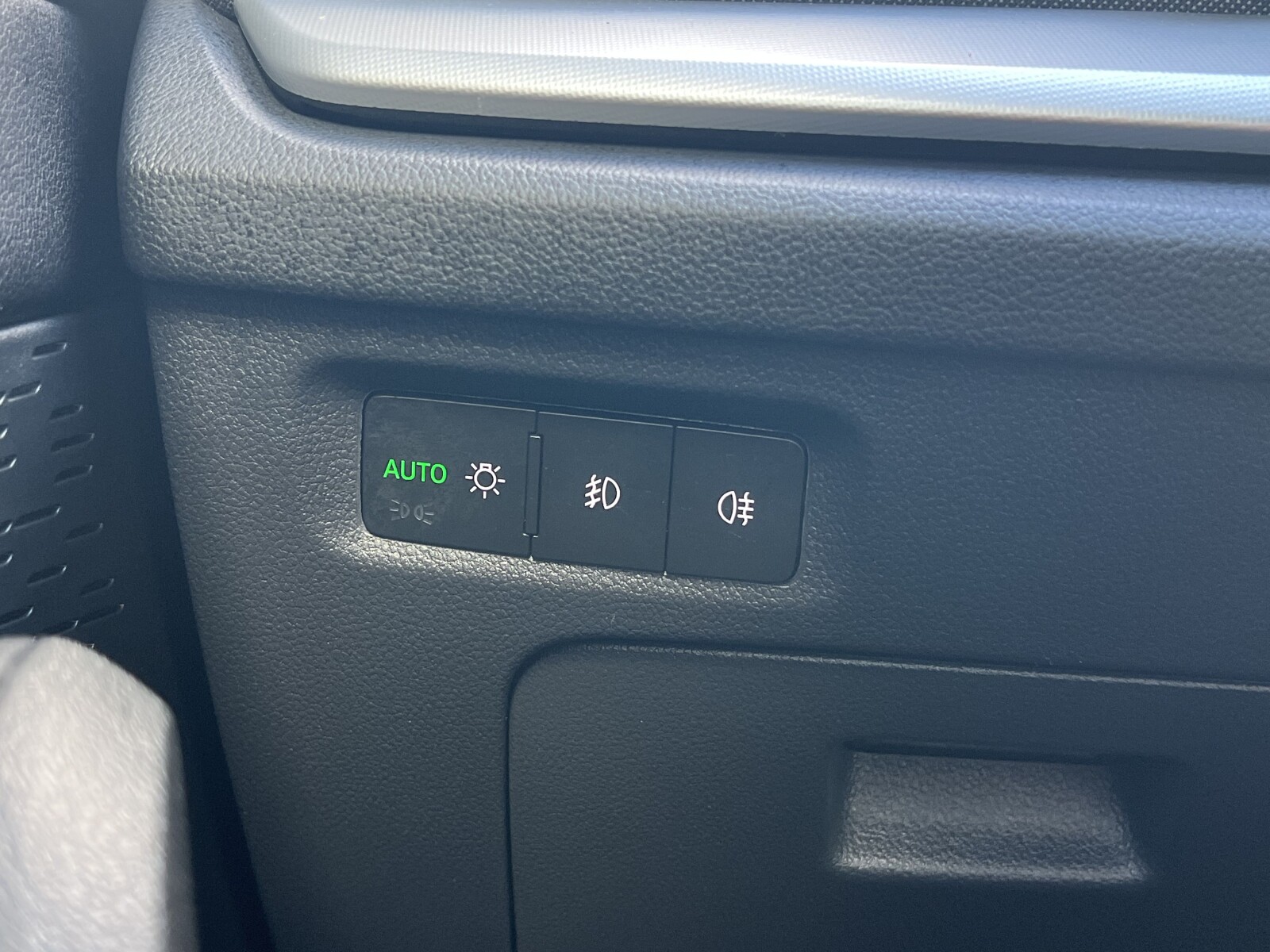 Škoda Octavia Combi - zdjęcie 16
