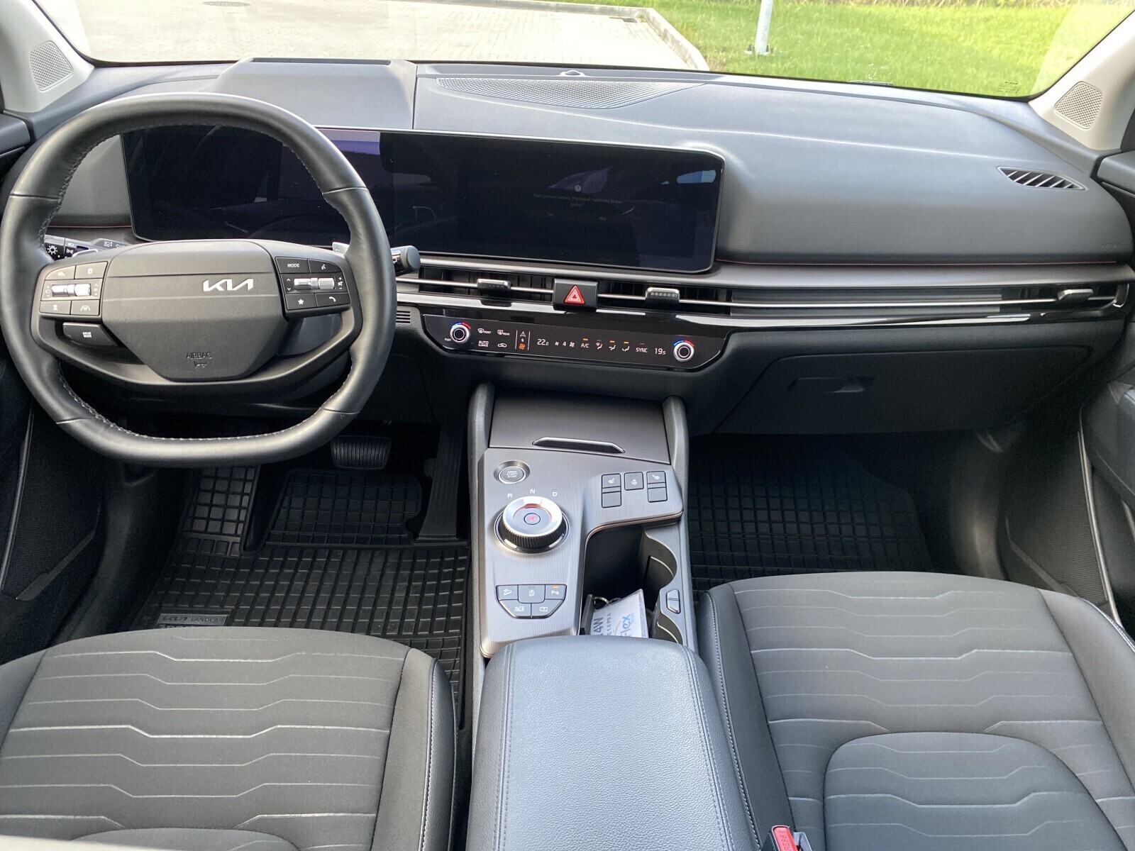 Kia Sportage - zdjęcie 14