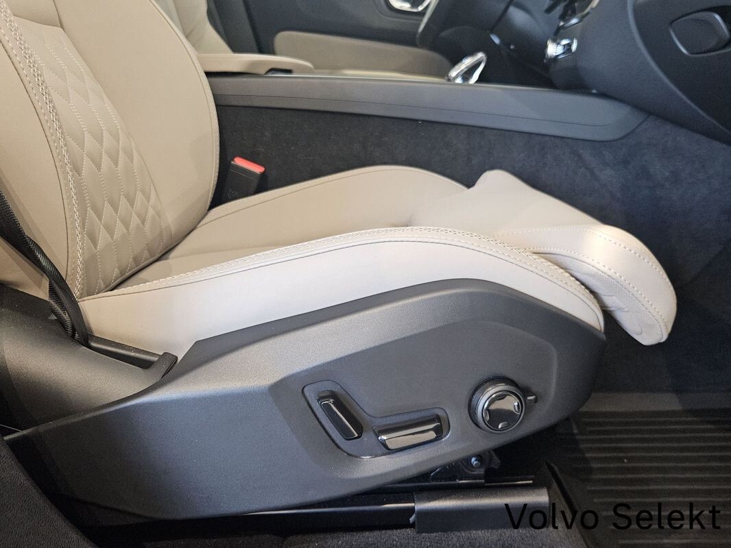 Volvo XC 60 - zdjęcie 17