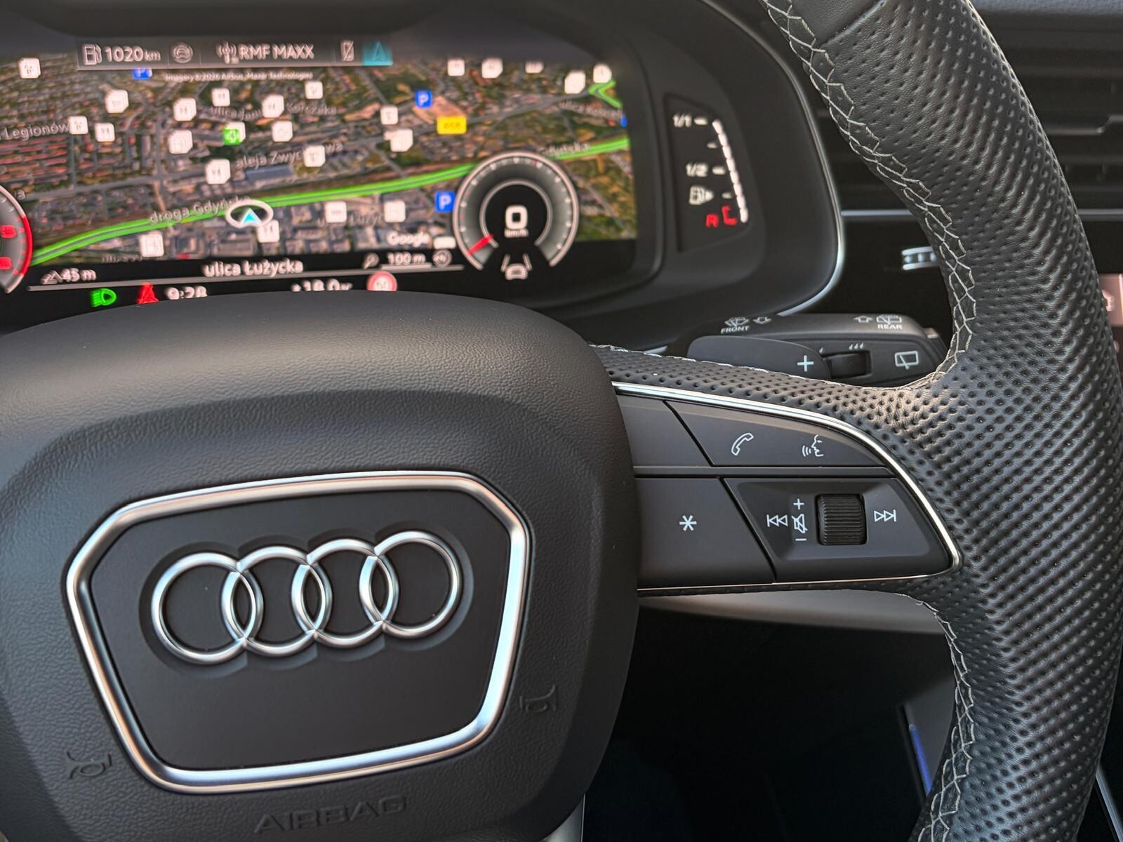 Audi Q8 - zdjęcie 28