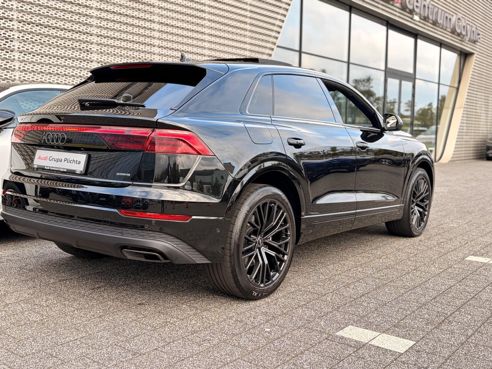 Audi Q8 - zdjęcie 9