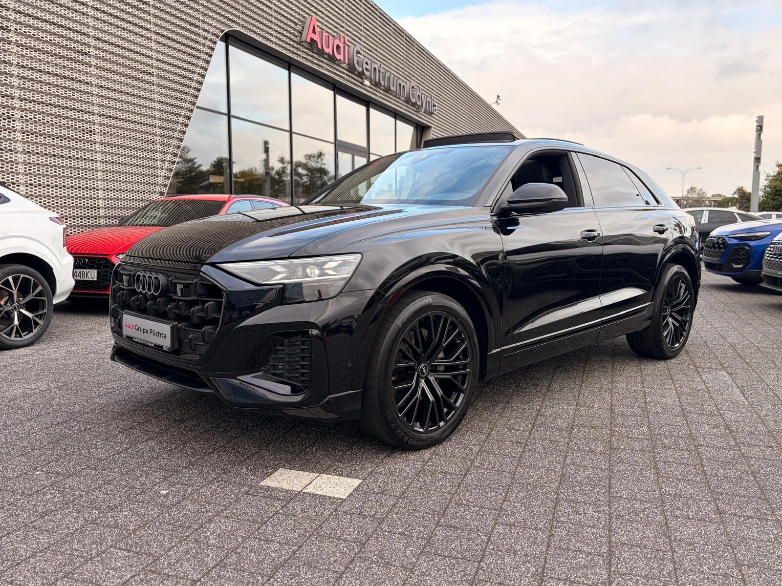 Audi Q8 - zdjęcie 11