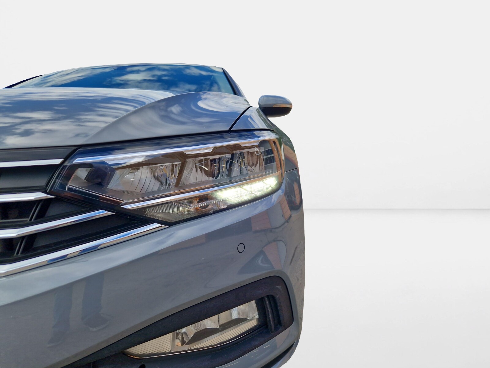 Volkswagen Passat Variant - zdjęcie 11