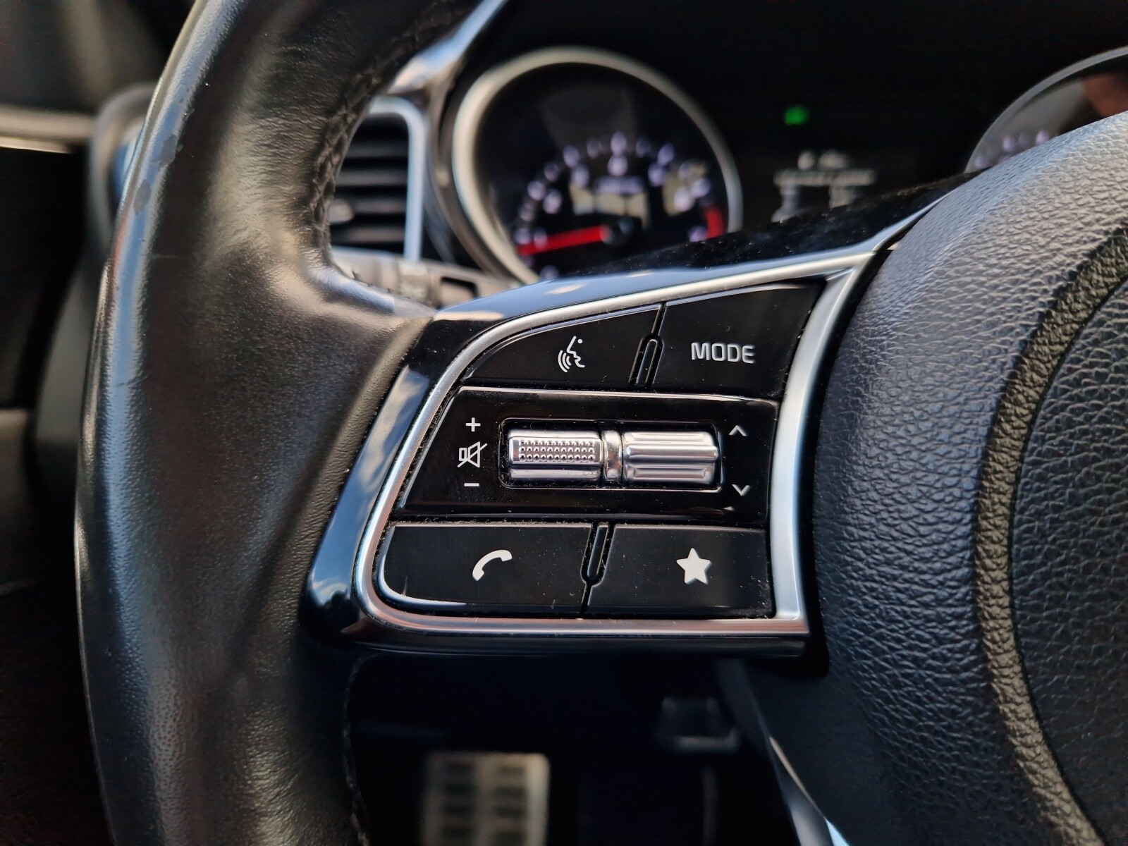Kia Ceed - zdjęcie 18