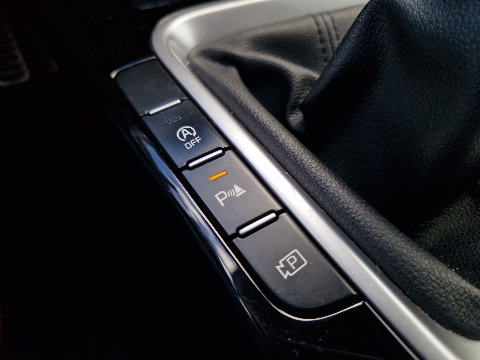 Kia Ceed - zdjęcie 21