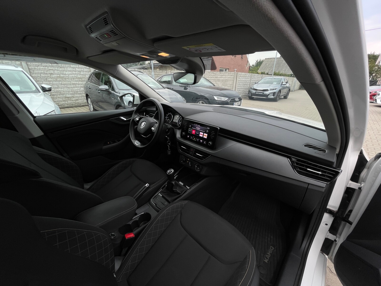 Škoda Kamiq - zdjęcie 15