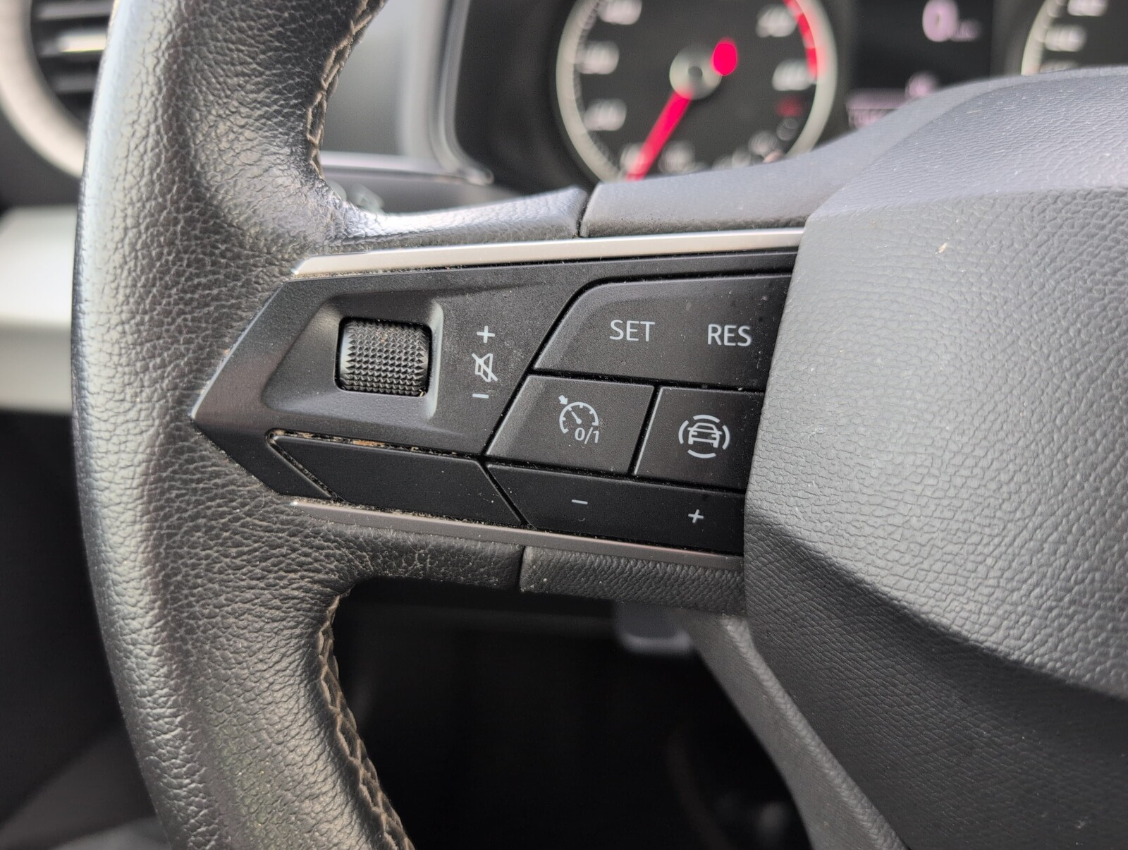 Seat Arona - zdjęcie 19