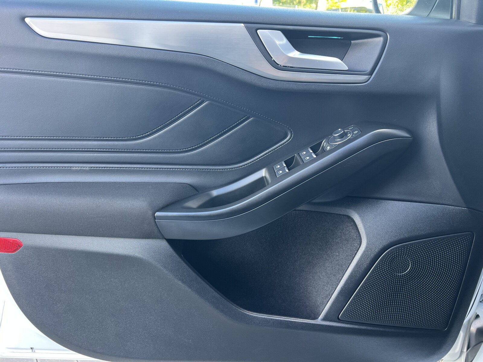 Ford Focus - zdjęcie 18