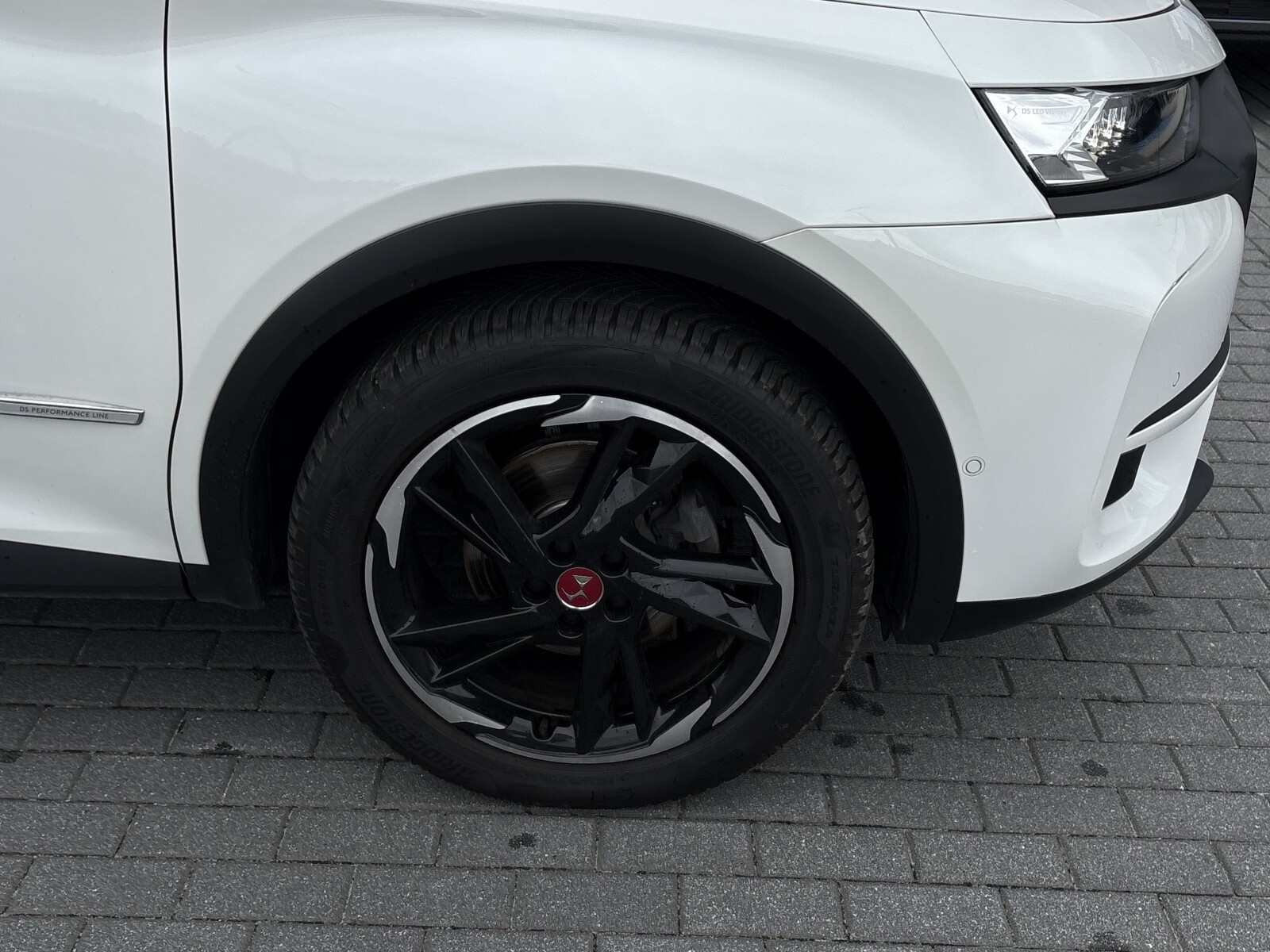 DS Automobiles DS 7 Crossback - zdjęcie 28