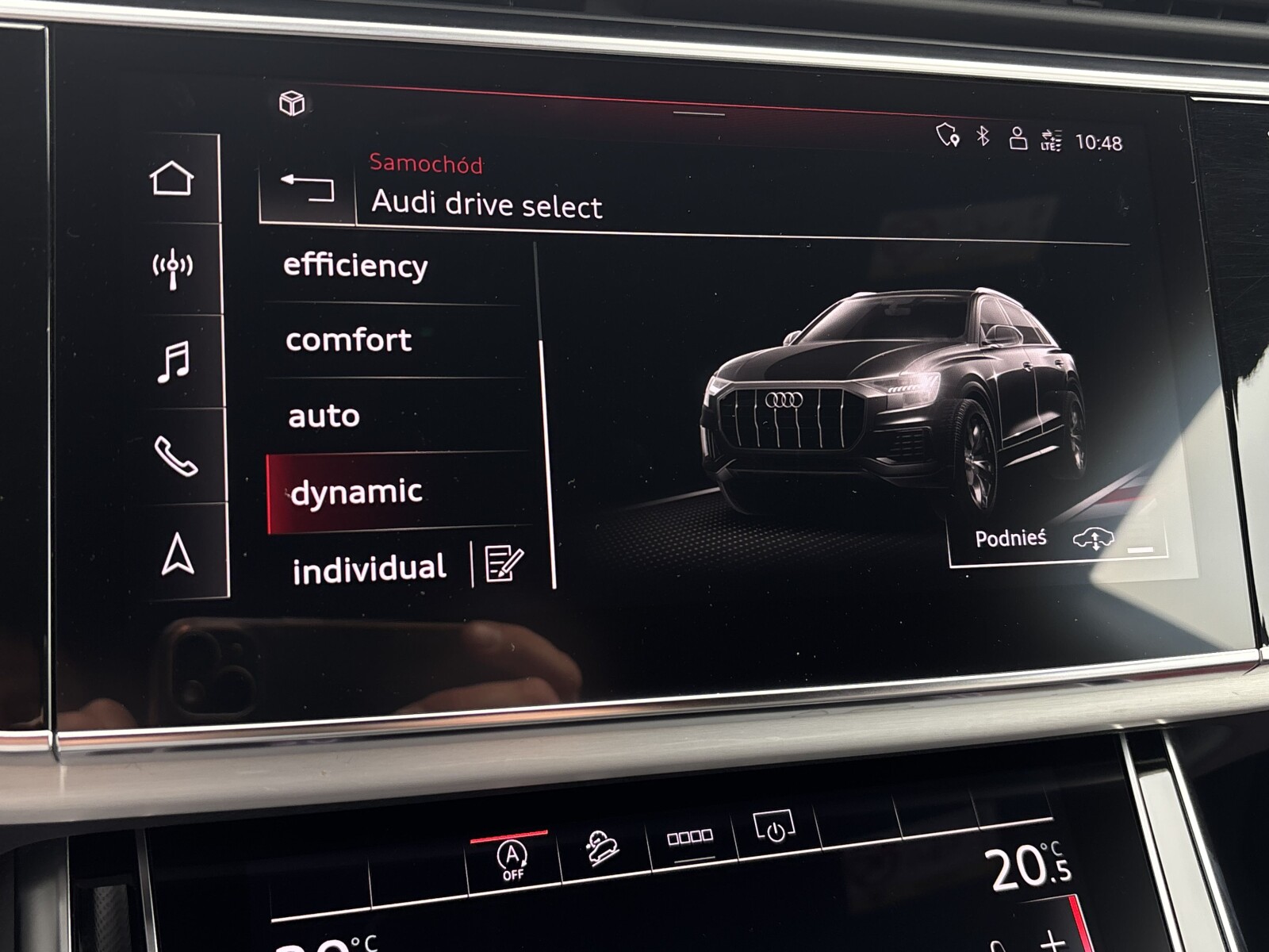 Audi Q8 - zdjęcie 26