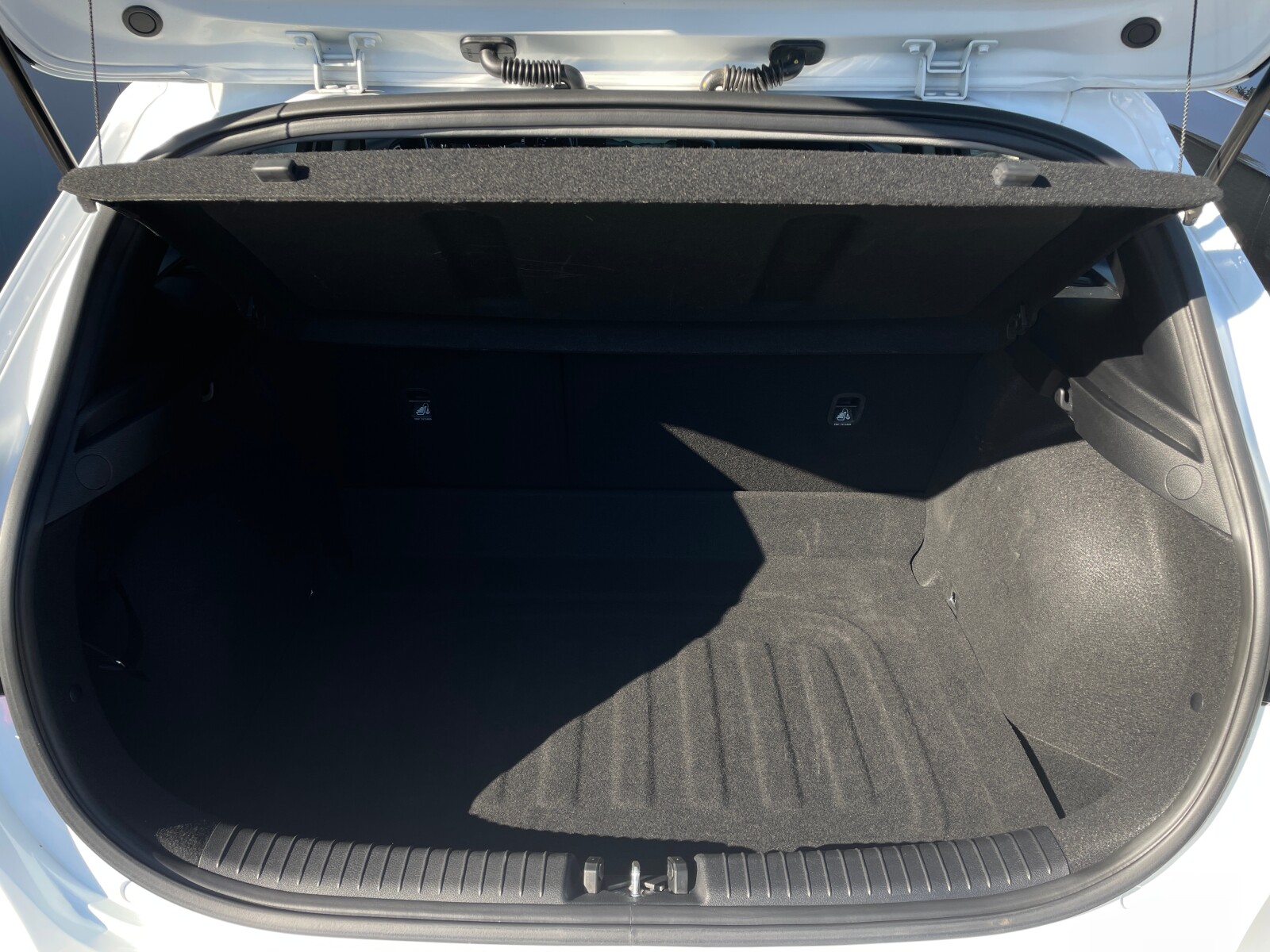 Kia Ceed - zdjęcie 12