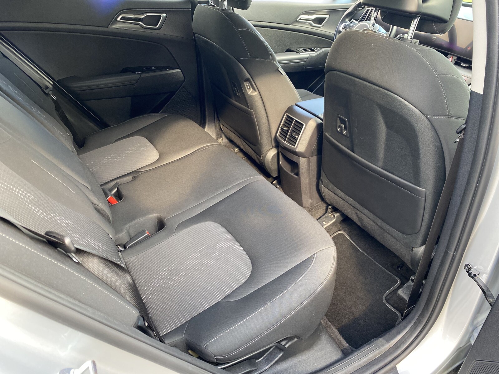 Kia Sportage - zdjęcie 15