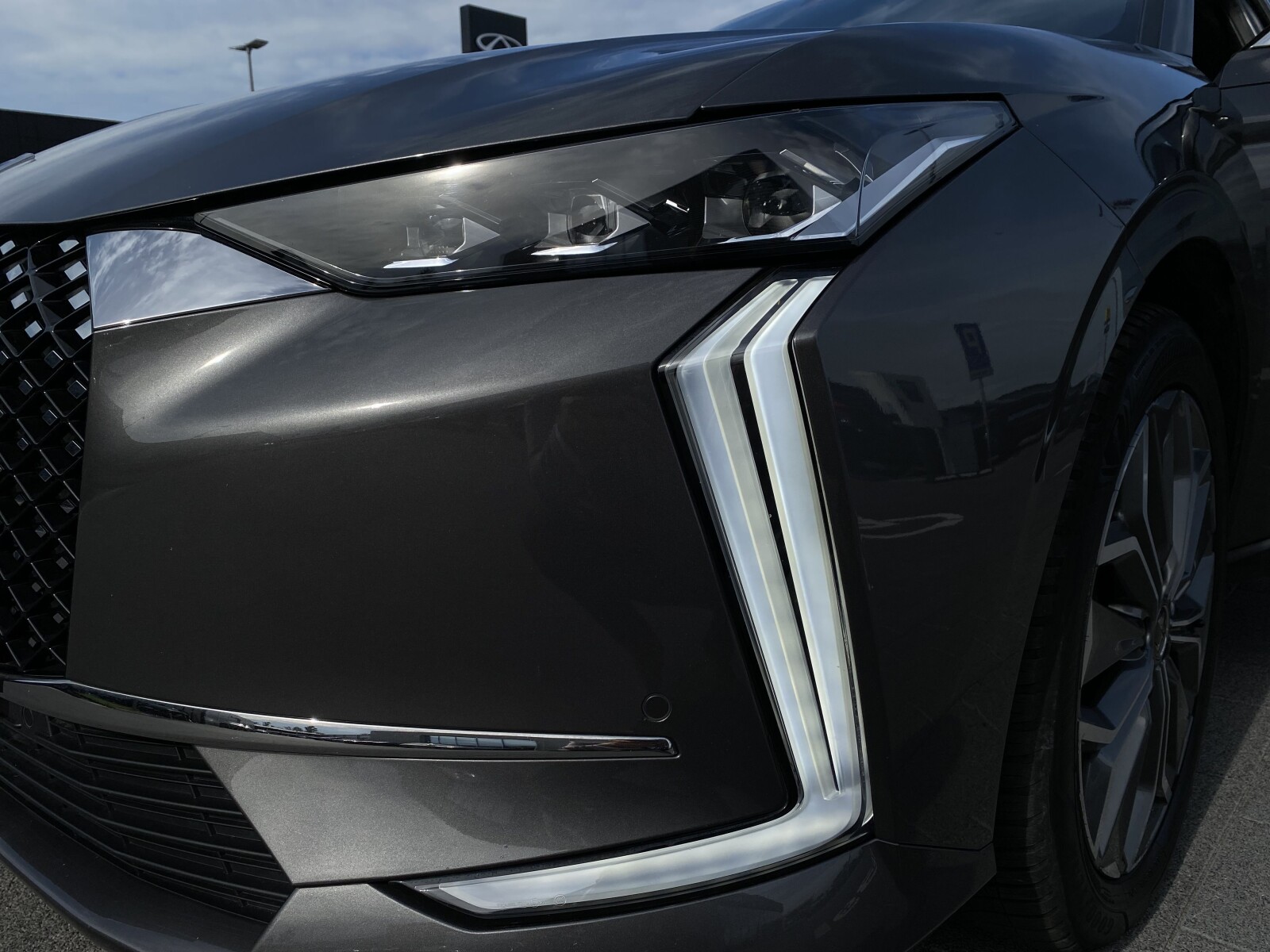 DS Automobiles DS 4 - zdjęcie 10
