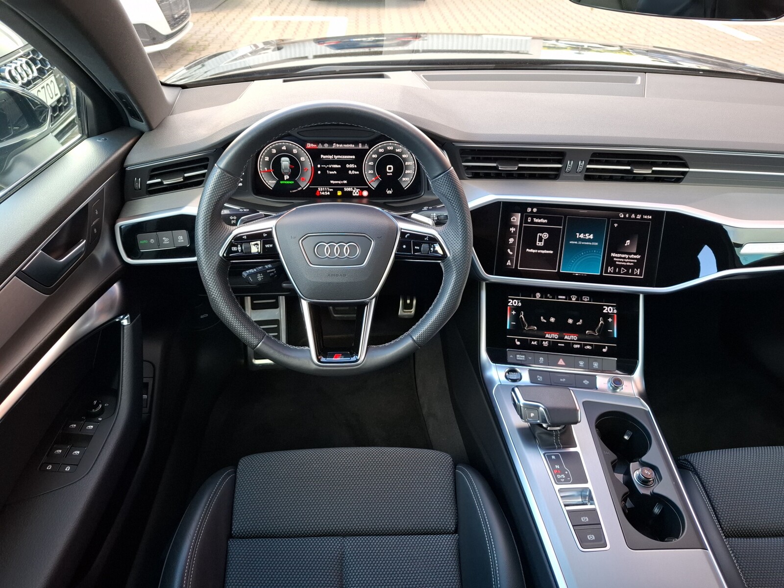 Audi A6 Avant - zdjęcie 10
