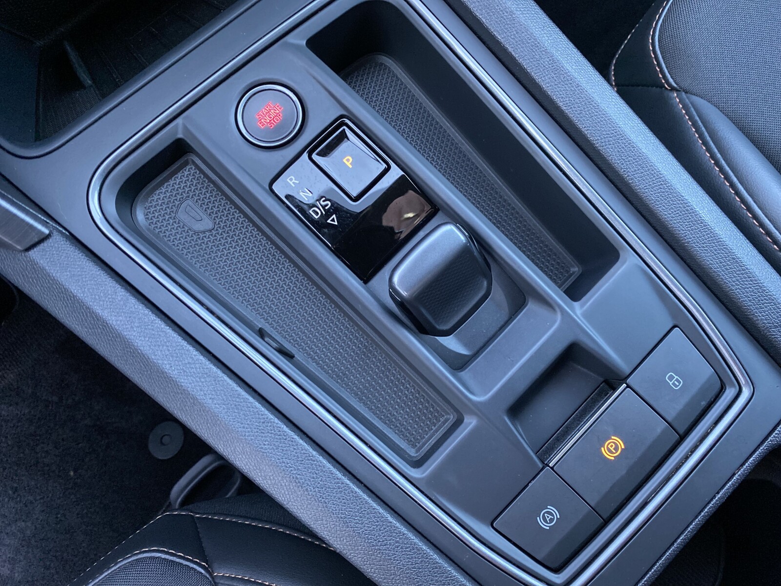 Cupra Formentor - zdjęcie 24